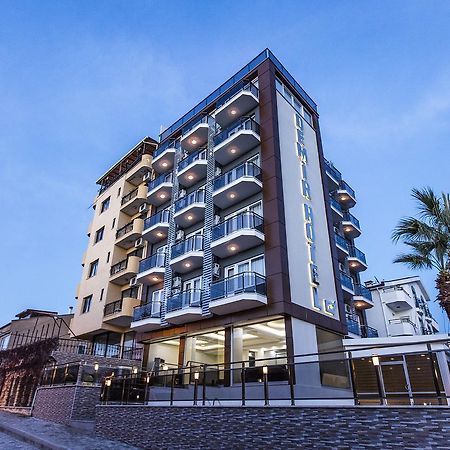 Demir Suit Hotel คูซาดาซี ภายนอก รูปภาพ